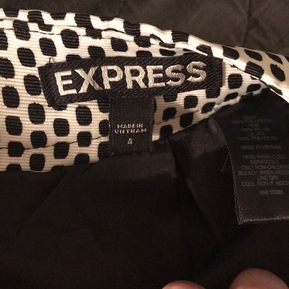 Express Pleated High Waisted Skirt. - Picture 4 of 5